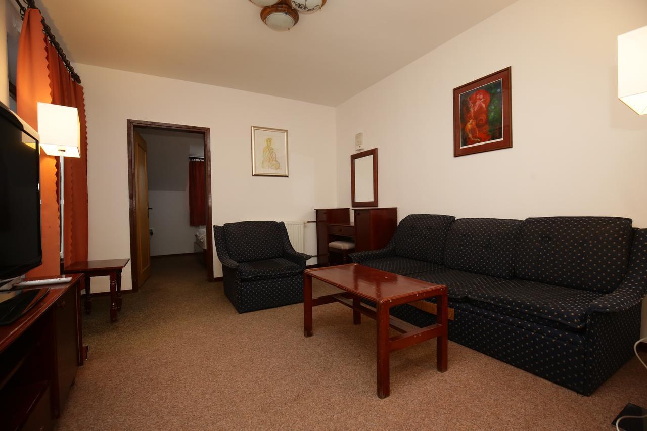 Guesthouse Babin Zub Crni Vrh Екстериор снимка
